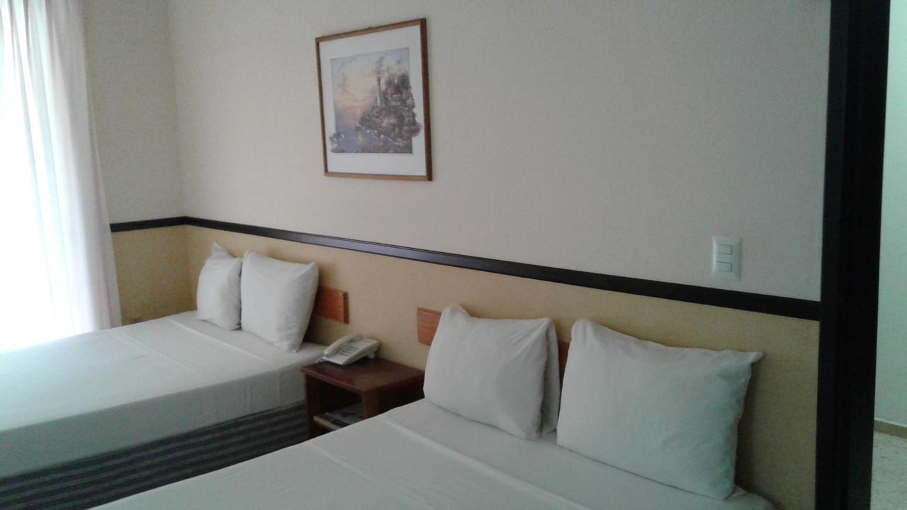Hotel Posada Cancun Коацакоалкос Екстериор снимка